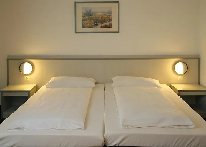 Days Hessenland Szálloda 3*